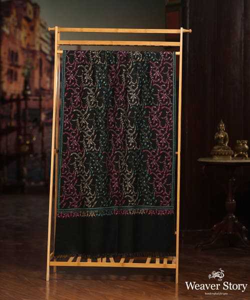 Black Handwoven Pure Pashmina Shawl With Sozni Kari Embroidery