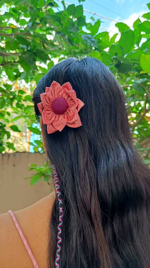 Mauve Dahlia hair clip