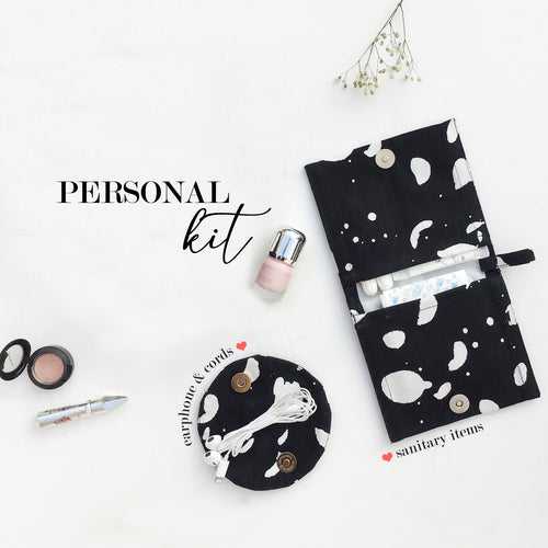 PERSONAL KIT {sanitary pouch, cord holder} - b&w pack of 2