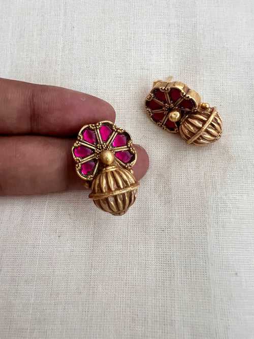 Gold polish ruby dholki studs