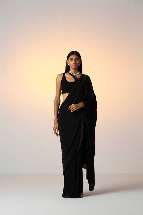 ARMOUR [ Sari Set / Black ]