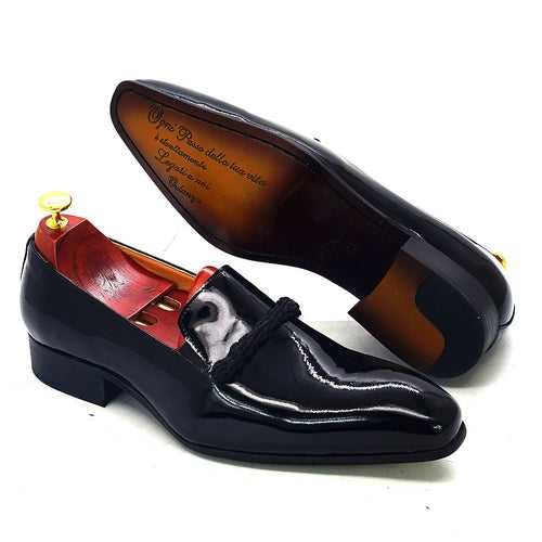 Cross-Border Men's Shoes Wholesale Men's Slip-on Dress Shoes Black Patent Leather Loafers Men's Pointed Toe Party Wedding Shoes