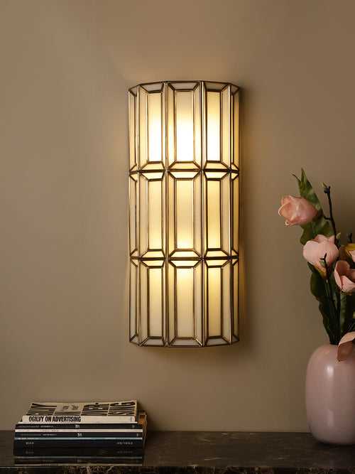 Capsian Wall Light