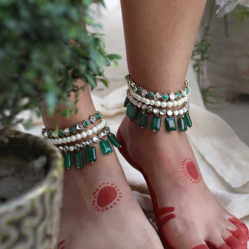 Green Glass Stone Kundan Adjustable Anklet - Set Of 2 Pieces