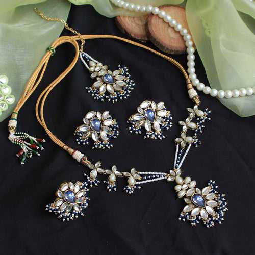 Floral Grace Necklace, Ring & Earrings Set