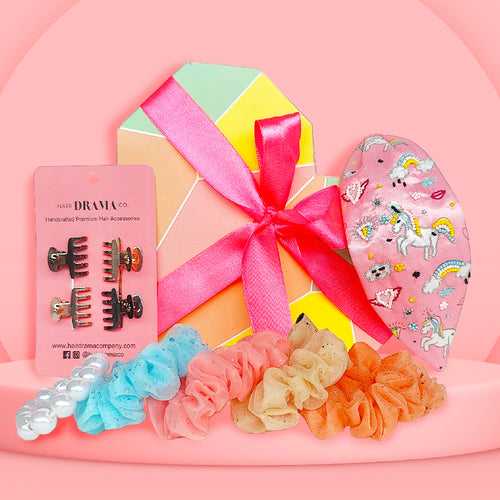 Unicorn Gift Box with 1 Knotted Hair Band, 5 Shimmer Scrunchies & 4 Mini Clamps