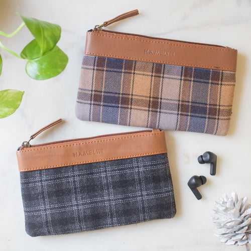 Essentials Pouch - Set of two (Plaid tweed)