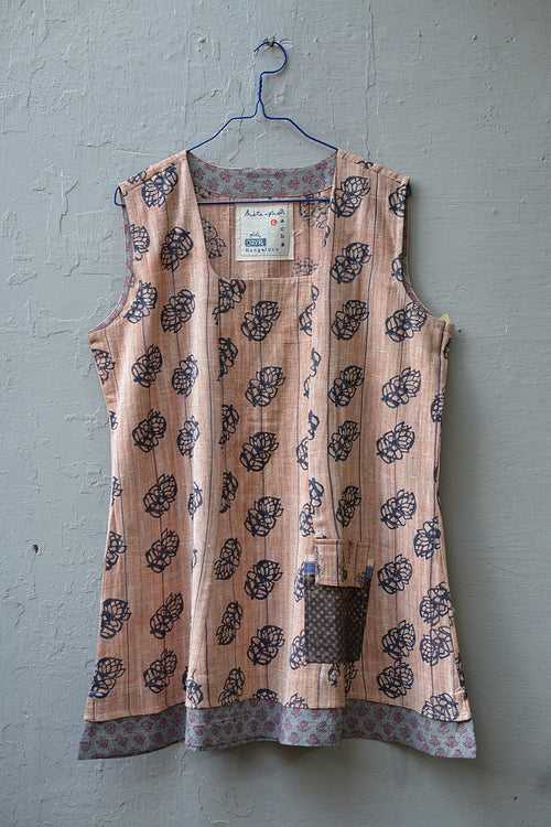 Sleeveless Top with Pocket in Size 'L'