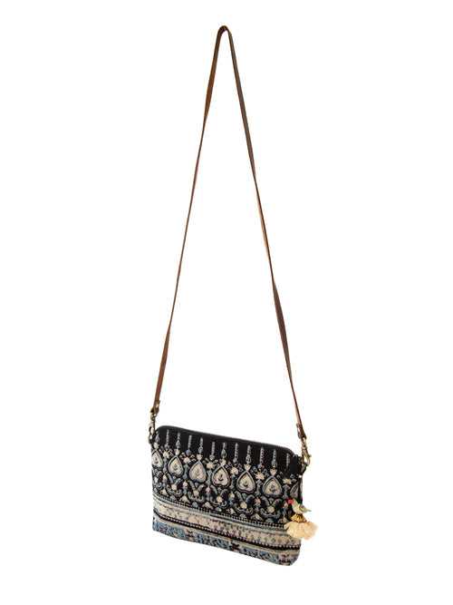 Ajrak Arya Sling Black with border