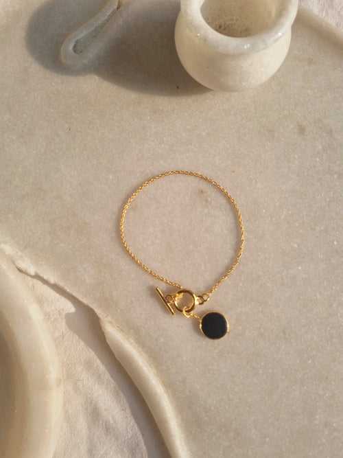 haas - Black Onyx Round Toggle Bracelet