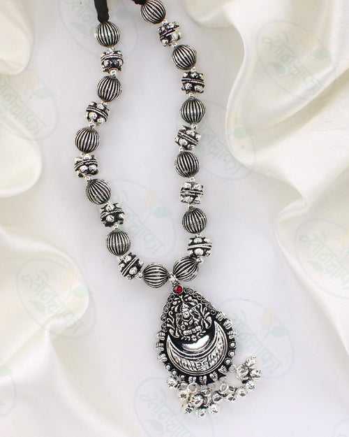 TEMPLE DESIGNER NECKLACE