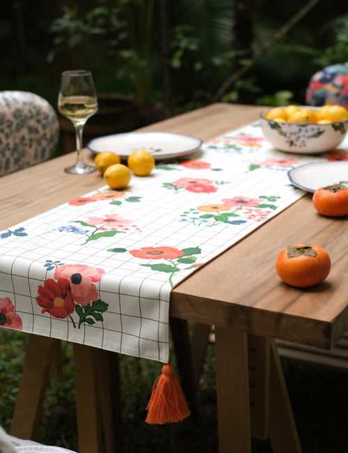 Poppy Fields Table Runner