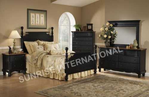 Bedroom Furniture - Stylish Wooden 5 pc Queen size Bedroom set !!