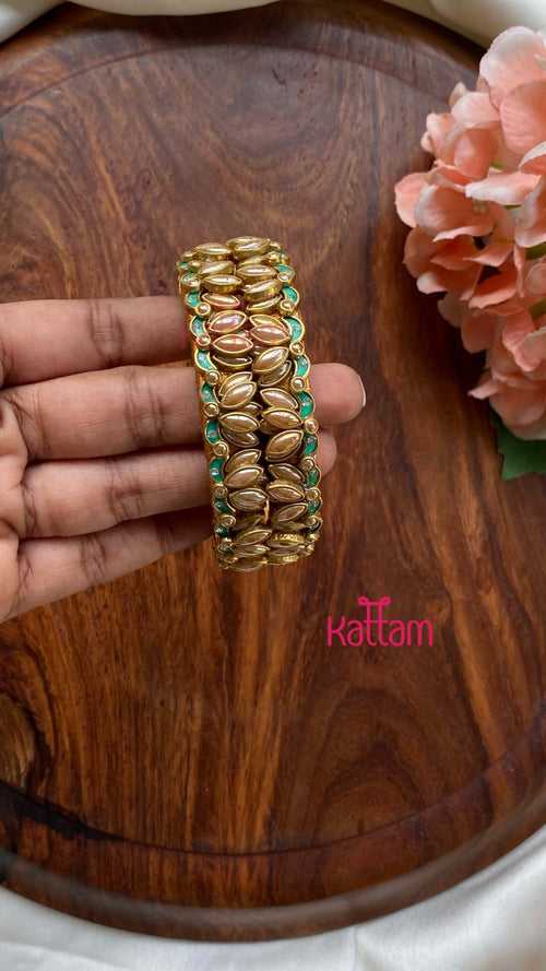 3D Kundan Golden Lotus Bangle