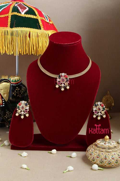 Navaratha Pendant Choker - Design 4