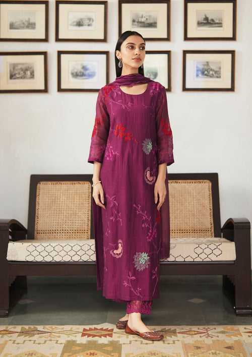 Amethyst Floral Embroidered Kurta Set