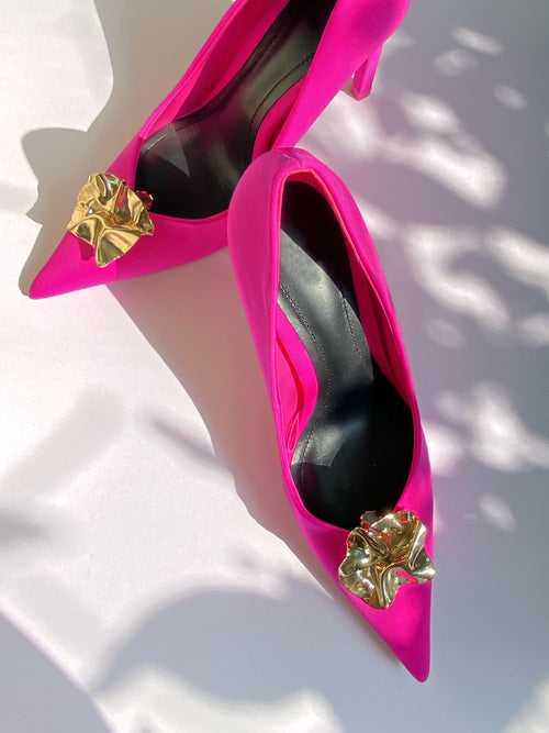 Sola Stiletto Cuffs