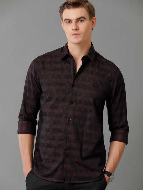 Men Dark Maroon Checked Slim Fit Giza Cotton Casual Shirt