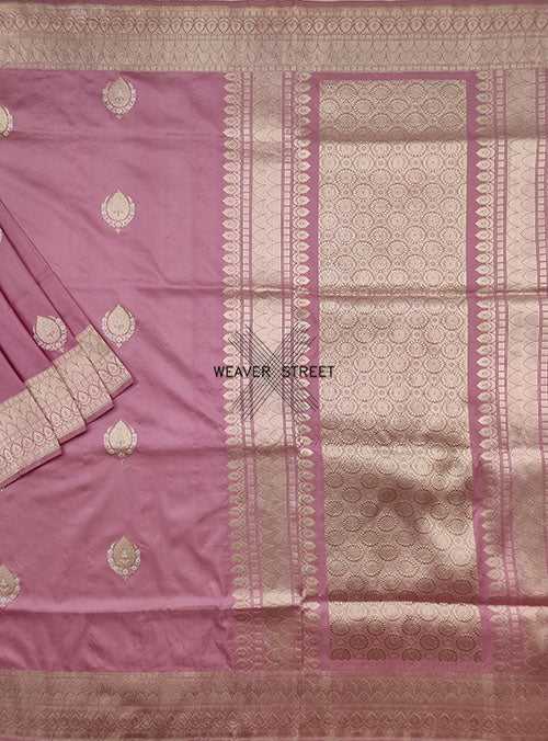 Dusky Pink Katan silk Handwoven Banarasi saree with alfi Kadwa buta