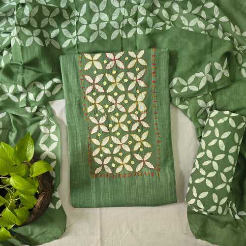 AACHAL-Pure Cotton Batik Green With White Flower Yoke With Emboiderey Top And Green With White Flower Cotton Bottom And Cotton Dupatta
