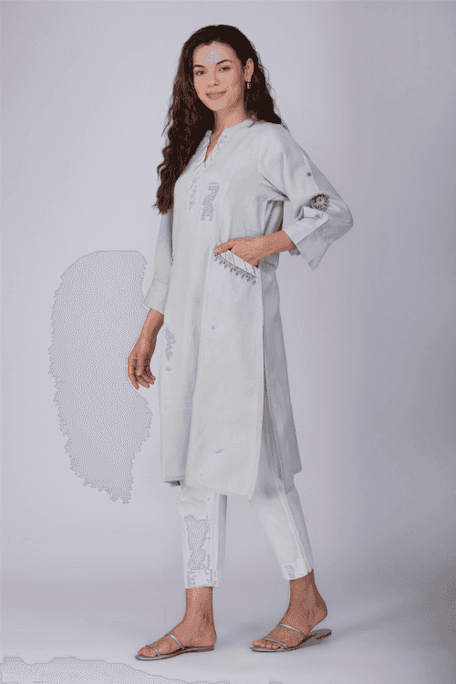 Phae Zara Cotton Linen V-Neck Kurta