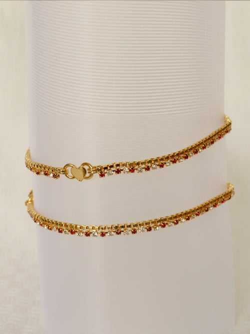Itscustommade Gold plated anklet with maroon and white stones