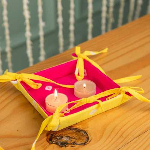 Yellow and Pink Bandhani Foldable Reversible Tray