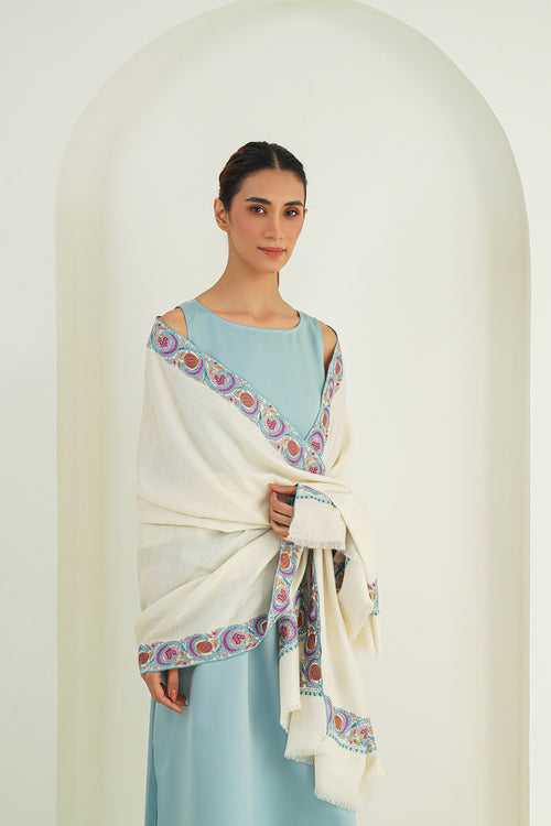 Zahra Dordar Hand Embroidered Pashmina Shawl Ivory