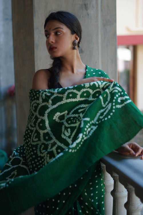 Boond - Bandhani green cotton Bandhani cotton saree