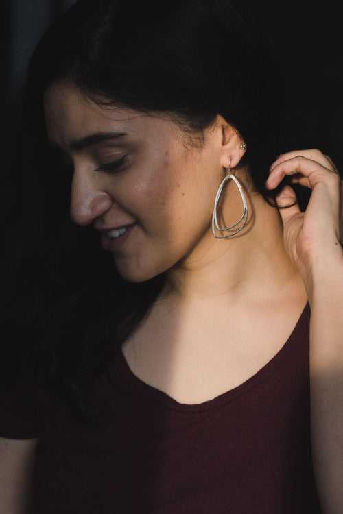 Kaisori Toda Silver - Pendulum earrings