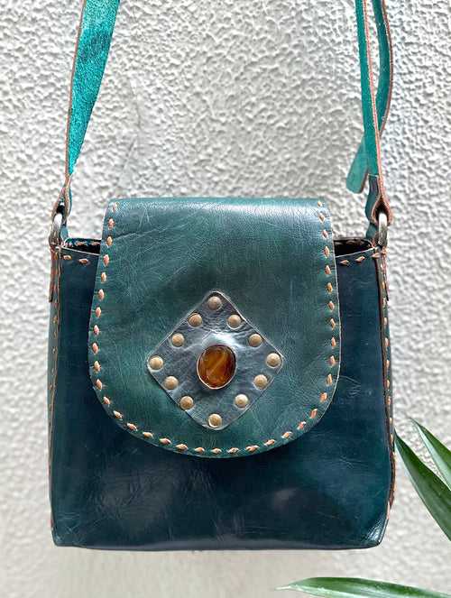 Jawaja Leather Bag with Contrasting Stitches