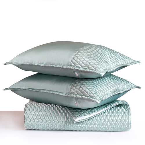 Quilted King Size Bed Cover And Pillow Case Set Of 3 Powder Blue
