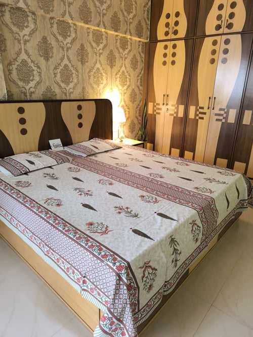 Sajja Cotton Gulzaar Hand Block King Size Bedsheet  93 x108 inches | Red Floral Cotton Bedsheet Set