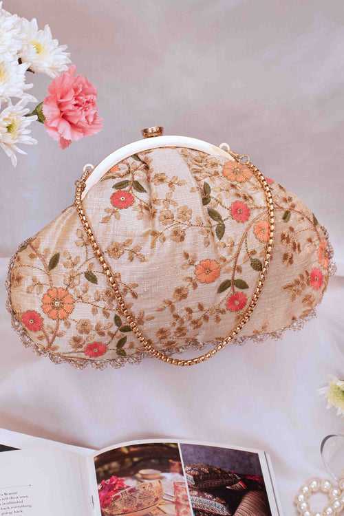 Floral creeper vintage purse - Cream
