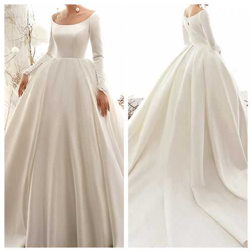 Scoop Neck Lace Long Sleeve Tied Back Satin Wedding Dress with Trail