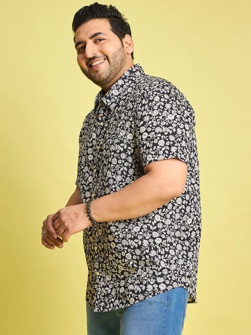 Men Plus Size Trudo Off-White Floral Printed Black Shirt