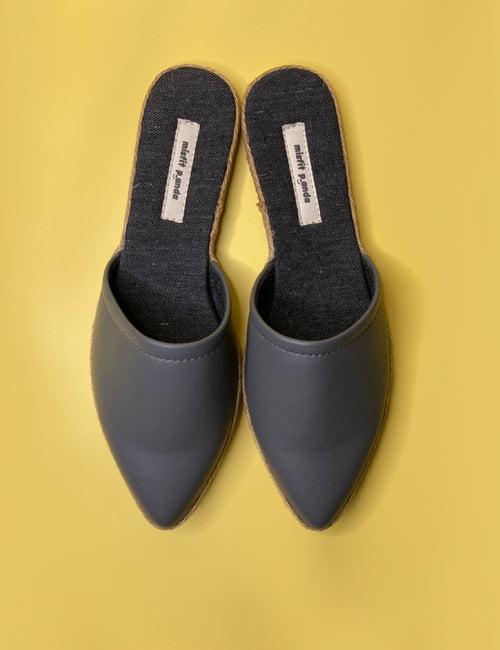 Curved Mules