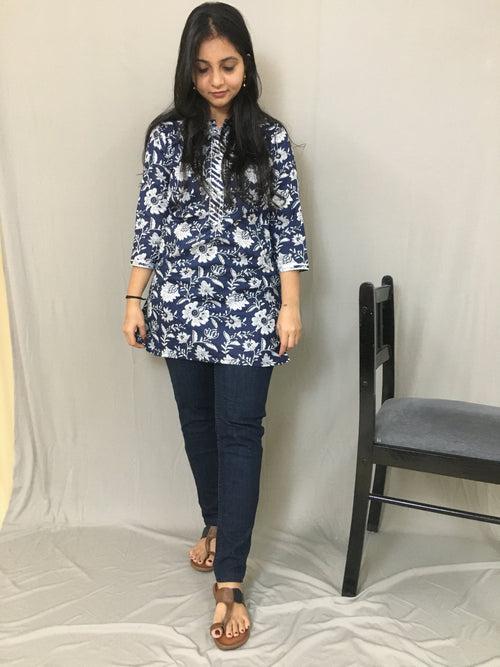 Blue White  Short length with  3/4 th Sleeves Kurti