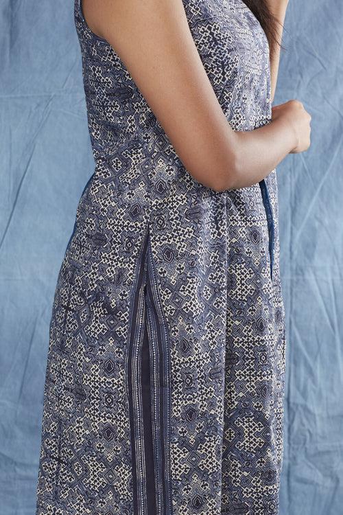 Block Printed Cotton Pleated Dress - Indigo