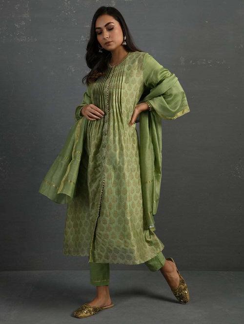 Green Block Printed Handwoven Chanderi Kurta with Mul Slip & Pants (Set of 3)