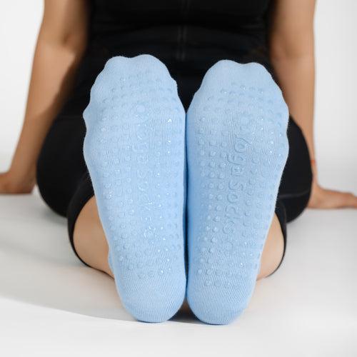 Set Of 3 Yoga Socks Anti-Skid Technology - Black, Light Blue, Fuchsia Pink