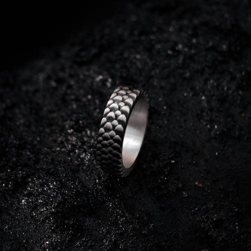 Dragon scales  Ring in oxidized 925 Sterling Silver