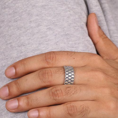 2 way wearable Diamond pattern ring in Solid 925 sterling silver