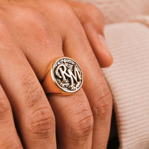 Personalized Initial Vintage Signet ring with antique finish