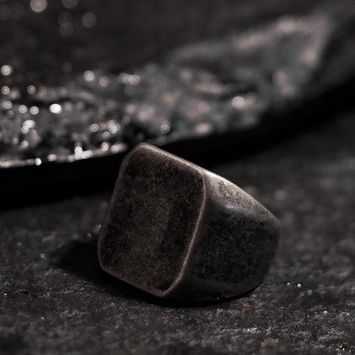 Classic Signet ring in Vintage oxidized finish