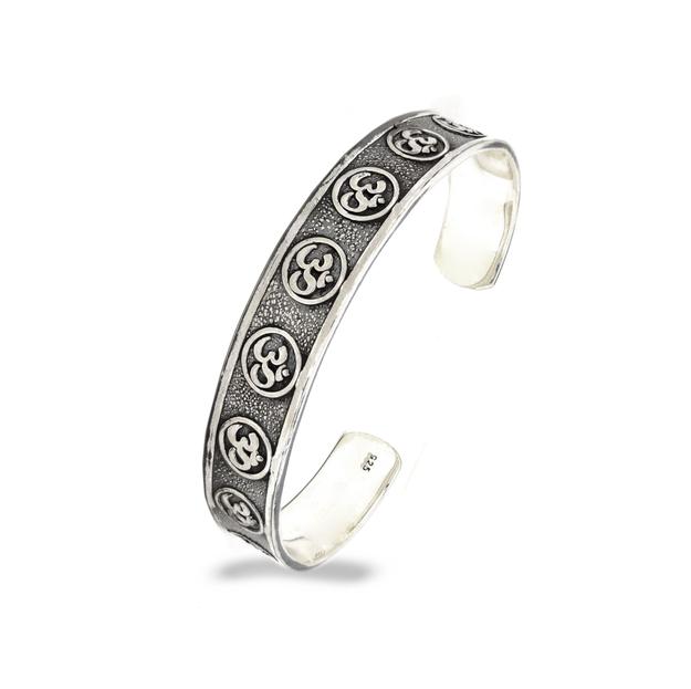 Om Cuff Bracelet in 925 Sterling silver