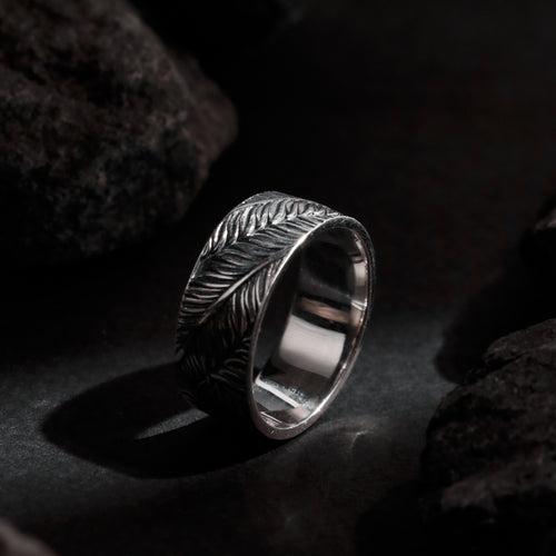 Free spirted  wanderlust Feather Ring in 925 sterling silver