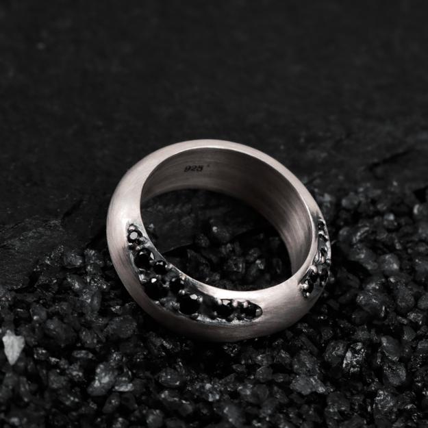 Dark desire Ring in matte Oxidized 925 Sterling silver