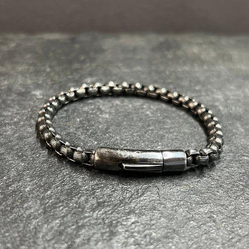 6mm Textured box chain bracelet in Stainless steel oxidized finish