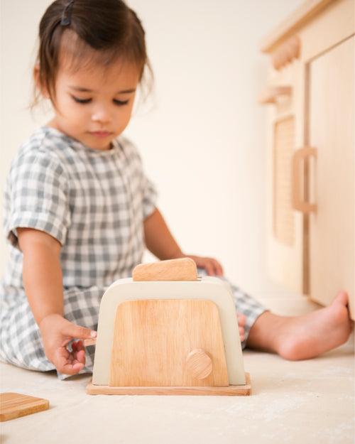 Pop-up Toaster for Pretend Play